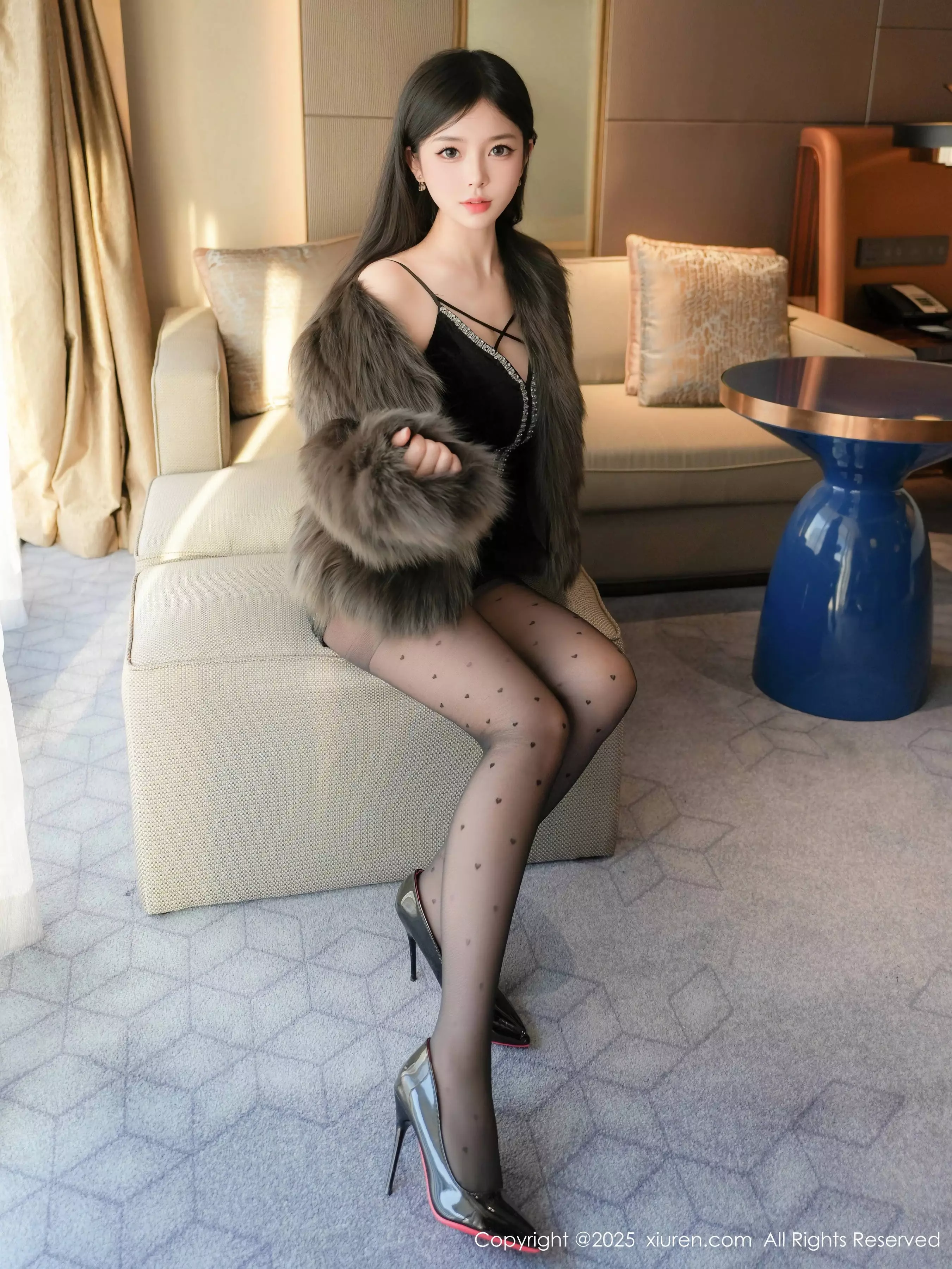 [XiuRen秀人网]第10045期优酱写真-秀人资源网